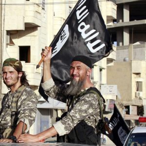 Боевики ИГИЛ празднуют победу на улицах сирийского города