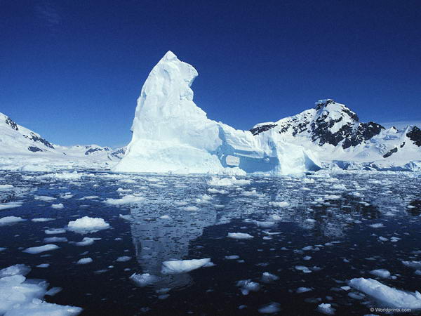 Побережье Антарктиды. Источник - geographyofrussia.com
