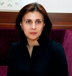 Юлия Кучинская