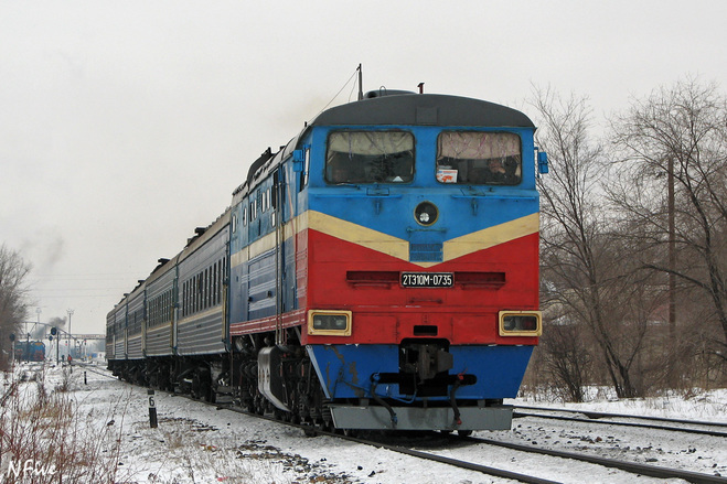 поезд и снег