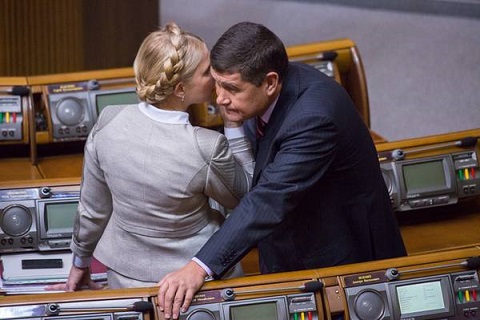 А. Онищенко и Ю. Тимошенко в Верховной раде