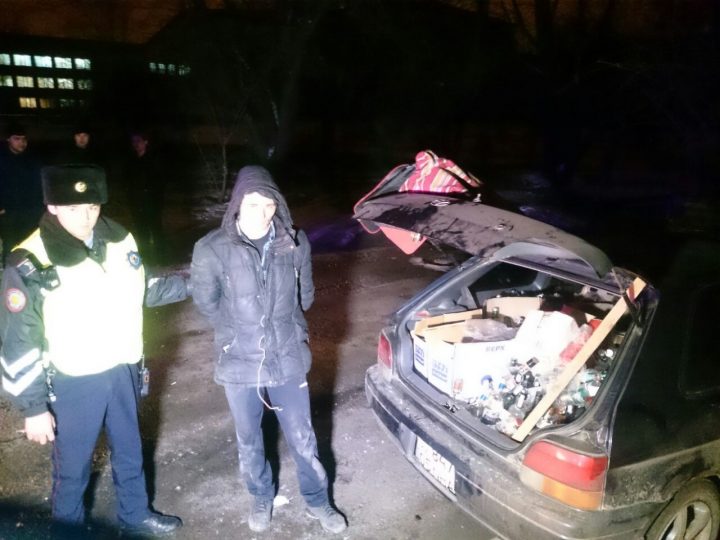задержан в Тастаке, признался, что вскрыл несколько машин