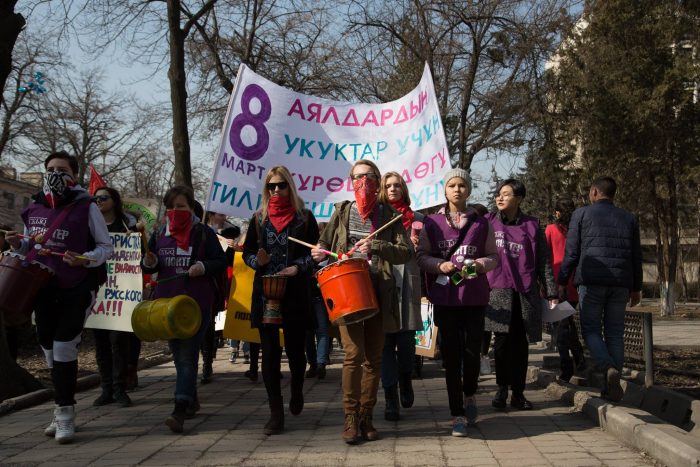 Марш Bishkek Feminist Initiatives в Бишкеке