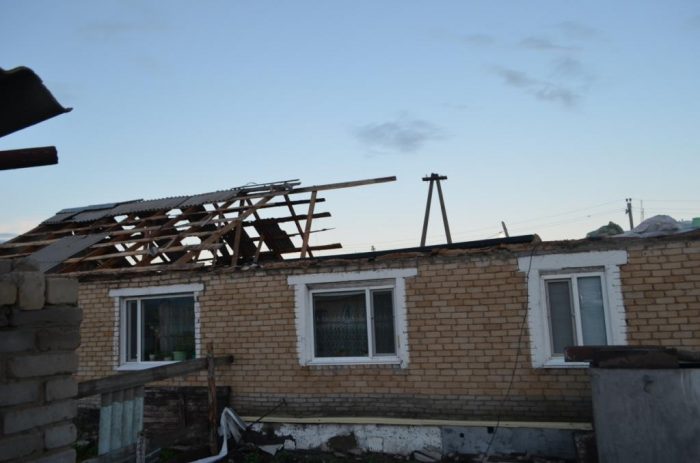 ветер сорвал крыши домов в костанае
