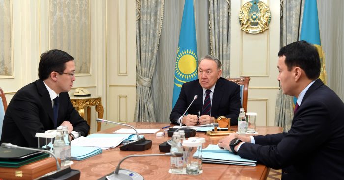 Назарбаев и Акишев