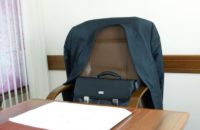 пустое кресло задержание чиновник