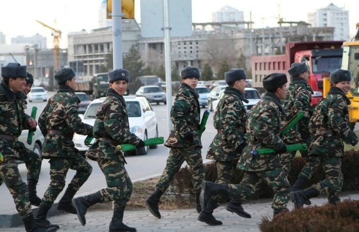 Призывники, Туркменистан, солдаты
