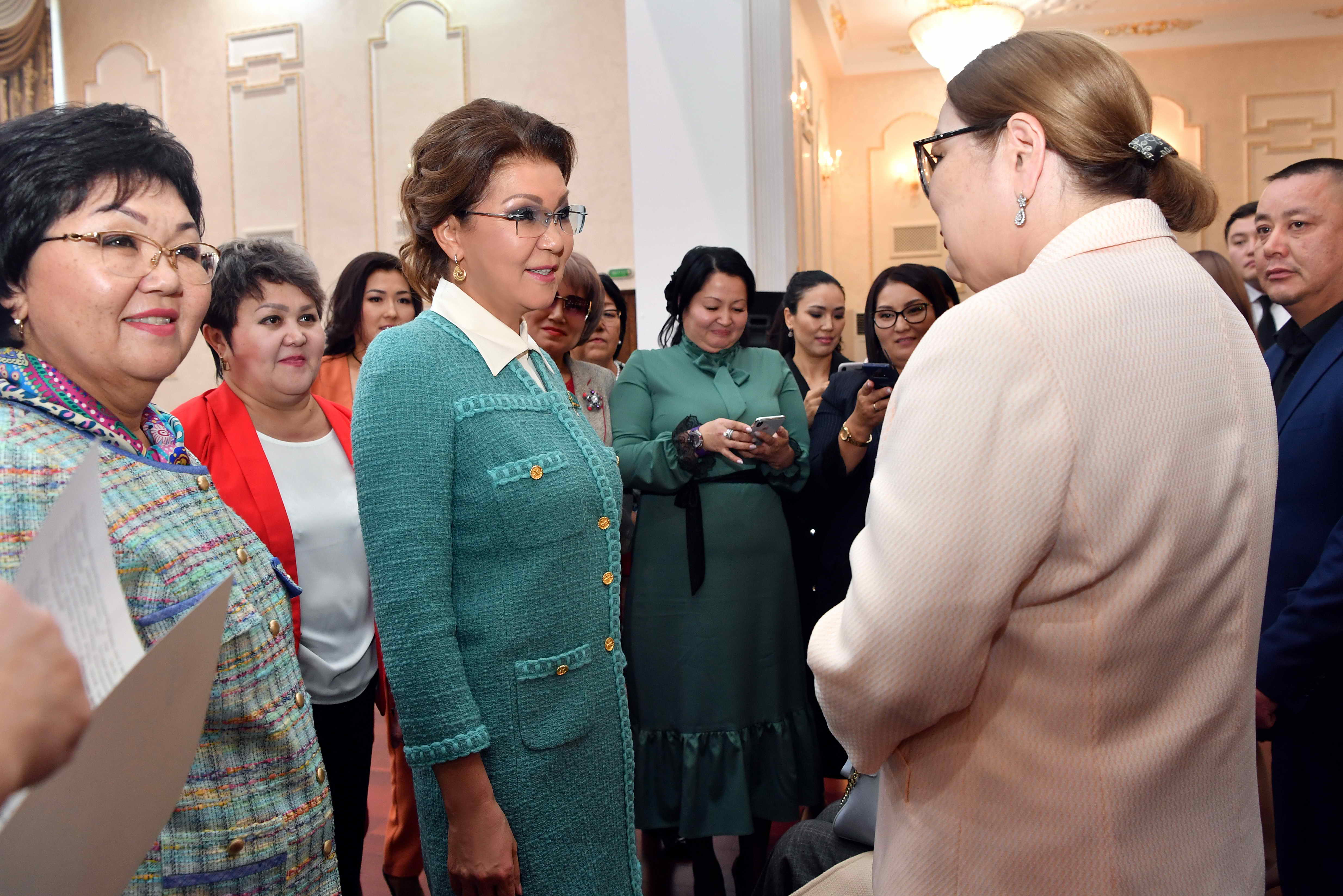 Дарига Назарбаева презентовала в Актобе новую концепцию гендерной политики