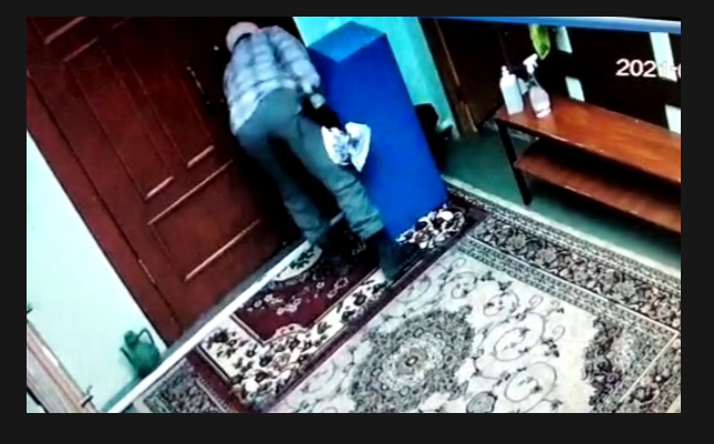 Мужчина пытался обокрасть мечеть в Акмолинской области 