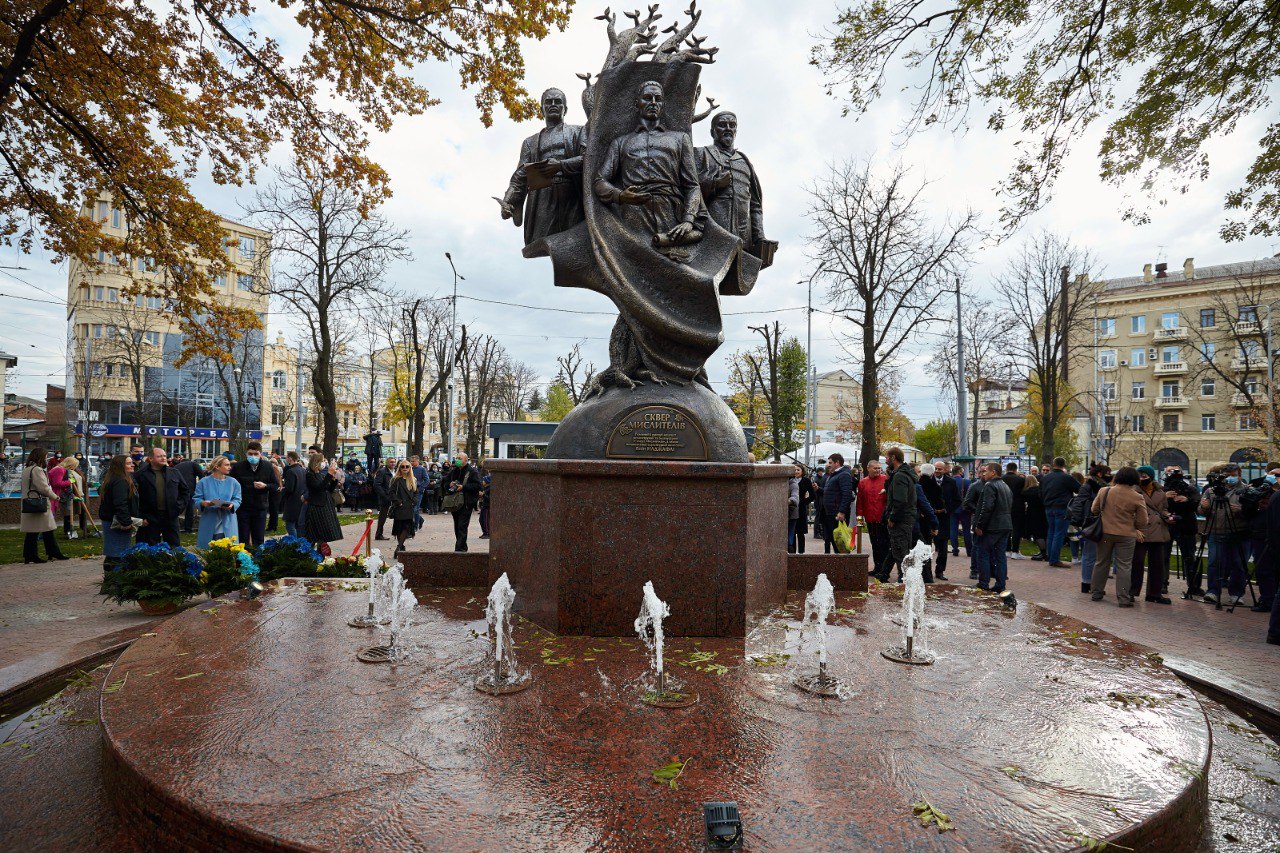 демидовская площадь в барнауле